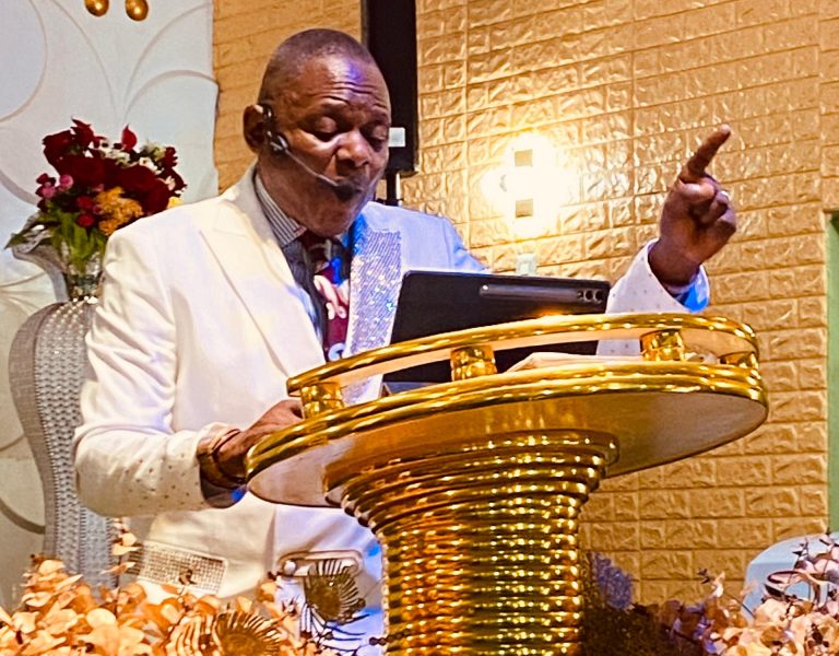 COMMANDING YOUR DAY – DAILY DEVOTIONAL.